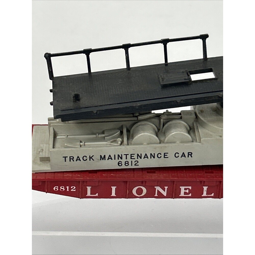 Lionel Postwar Train 6812 X2454 Baby Ruth Box Car Track Maintenance Incomplete - Picture 3 of 16